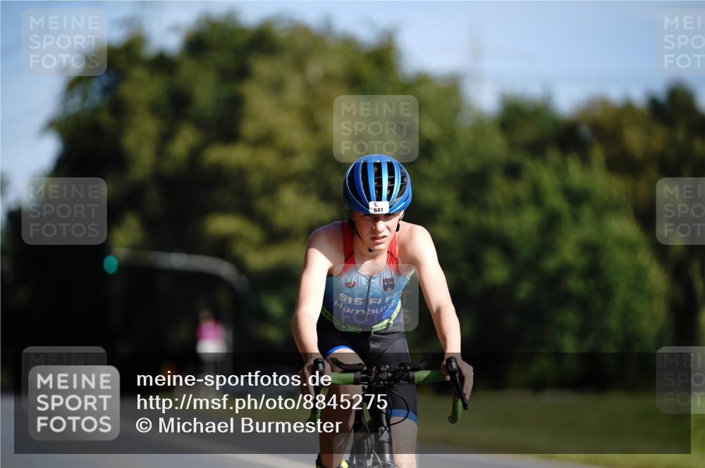 07.09.2025 - 19. Norderstedt Triathlon Michael Burmester http://msf.ph/oto/8845275 07.09.2025 10:46:29 Radfahren 641 meine-sportfotos.de