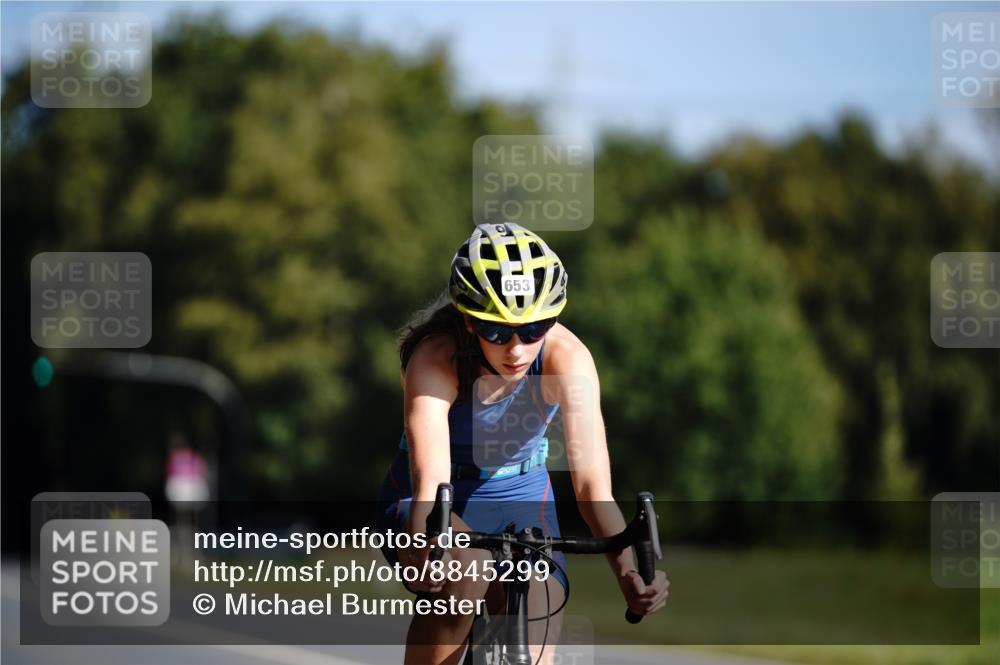 07.09.2025 - 19. Norderstedt Triathlon Michael Burmester http://msf.ph/oto/8845299 07.09.2025 10:48:03 Radfahren 653 meine-sportfotos.de
