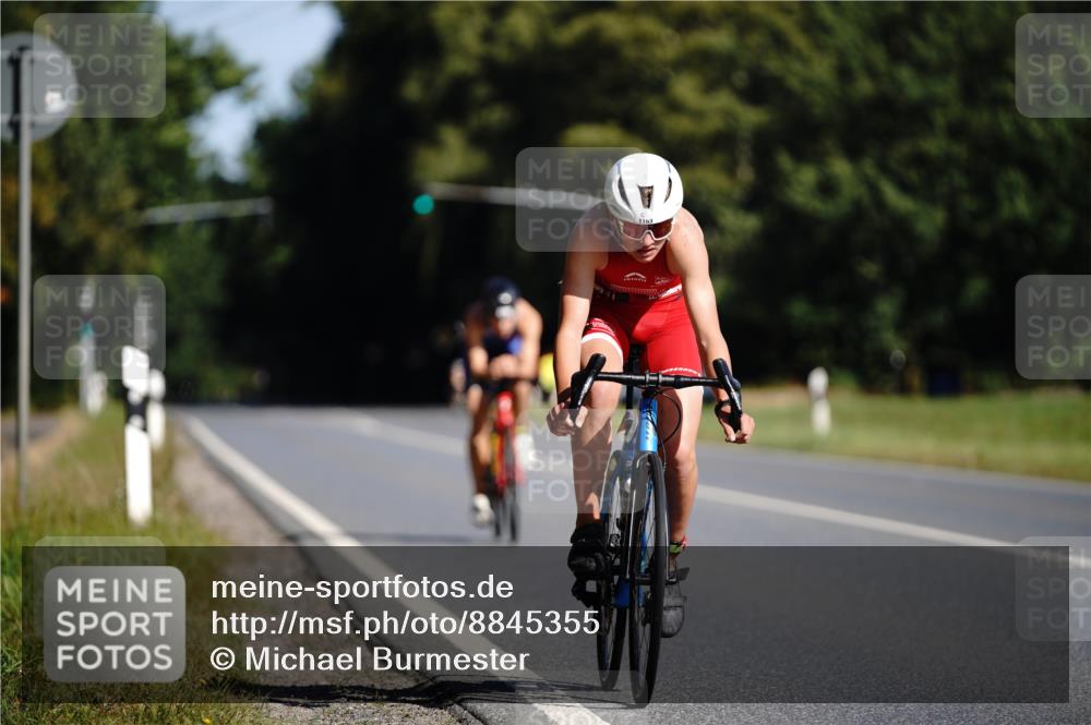 07.09.2025 - 19. Norderstedt Triathlon Michael Burmester http://msf.ph/oto/8845355 07.09.2025 11:01:53 Radfahren 1163, 1165, 1191 meine-sportfotos.de