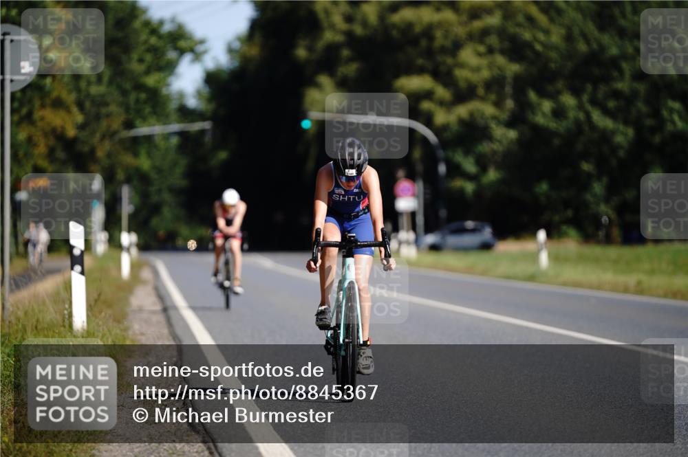 07.09.2025 - 19. Norderstedt Triathlon Michael Burmester http://msf.ph/oto/8845367 07.09.2025 11:02:39 Radfahren 1185 meine-sportfotos.de