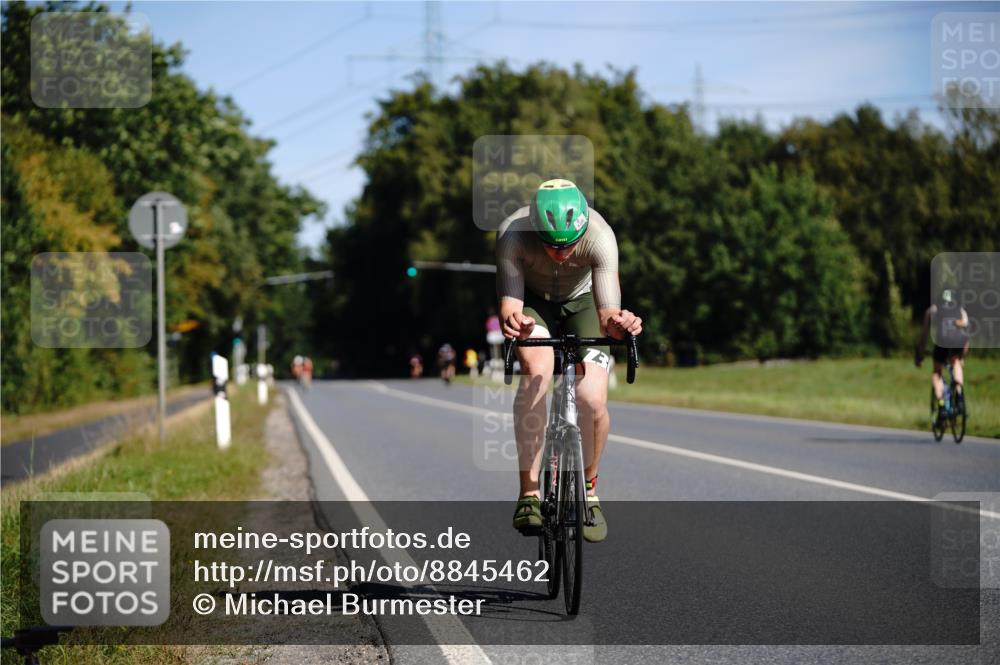 07.09.2025 - 19. Norderstedt Triathlon Michael Burmester http://msf.ph/oto/8845462 07.09.2025 11:03:54 Radfahren 1176, 1188, 1355 meine-sportfotos.de