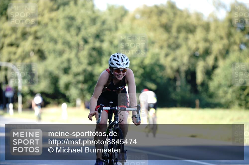 07.09.2025 - 19. Norderstedt Triathlon Michael Burmester http://msf.ph/oto/8845474 07.09.2025 16:05:27 Radfahren 466, 546, 1053, 1072, 1091, 1446 meine-sportfotos.de