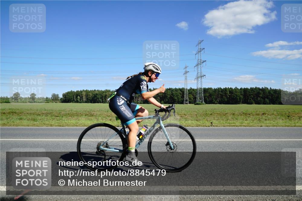 07.09.2025 - 19. Norderstedt Triathlon Michael Burmester http://msf.ph/oto/8845479 07.09.2025 15:01:24 Radfahren 1485 meine-sportfotos.de