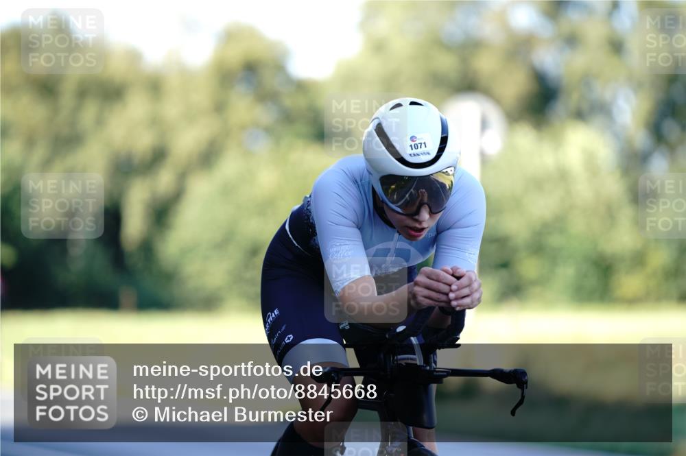 07.09.2025 - 19. Norderstedt Triathlon Michael Burmester http://msf.ph/oto/8845668 07.09.2025 16:06:11 Radfahren 1071, 1581 meine-sportfotos.de