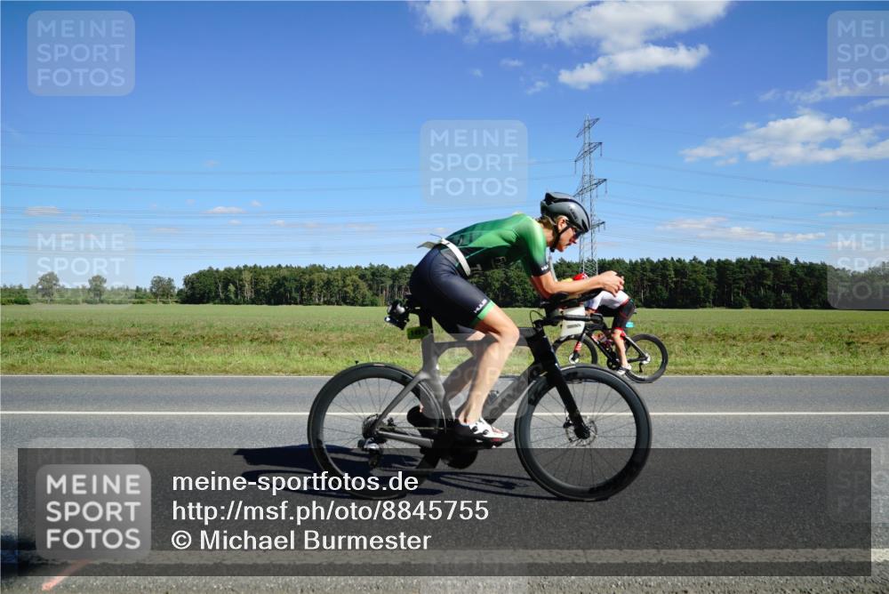 07.09.2025 - 19. Norderstedt Triathlon Michael Burmester http://msf.ph/oto/8845755 07.09.2025 15:04:31 Radfahren 407, 420, 1491 meine-sportfotos.de