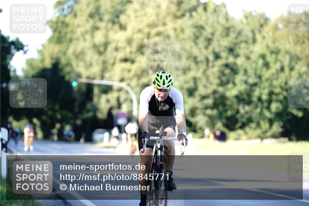 07.09.2025 - 19. Norderstedt Triathlon Michael Burmester http://msf.ph/oto/8845771 07.09.2025 16:06:38 Radfahren 432, 1107 meine-sportfotos.de