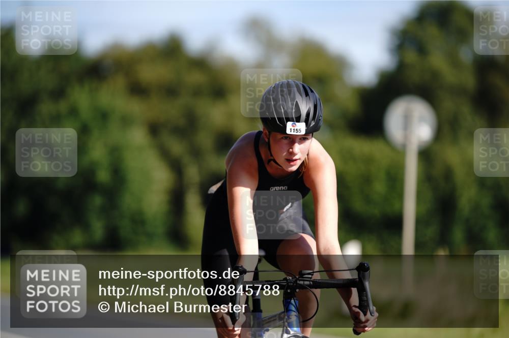 07.09.2025 - 19. Norderstedt Triathlon Michael Burmester http://msf.ph/oto/8845788 07.09.2025 11:08:46 Radfahren 1155 meine-sportfotos.de