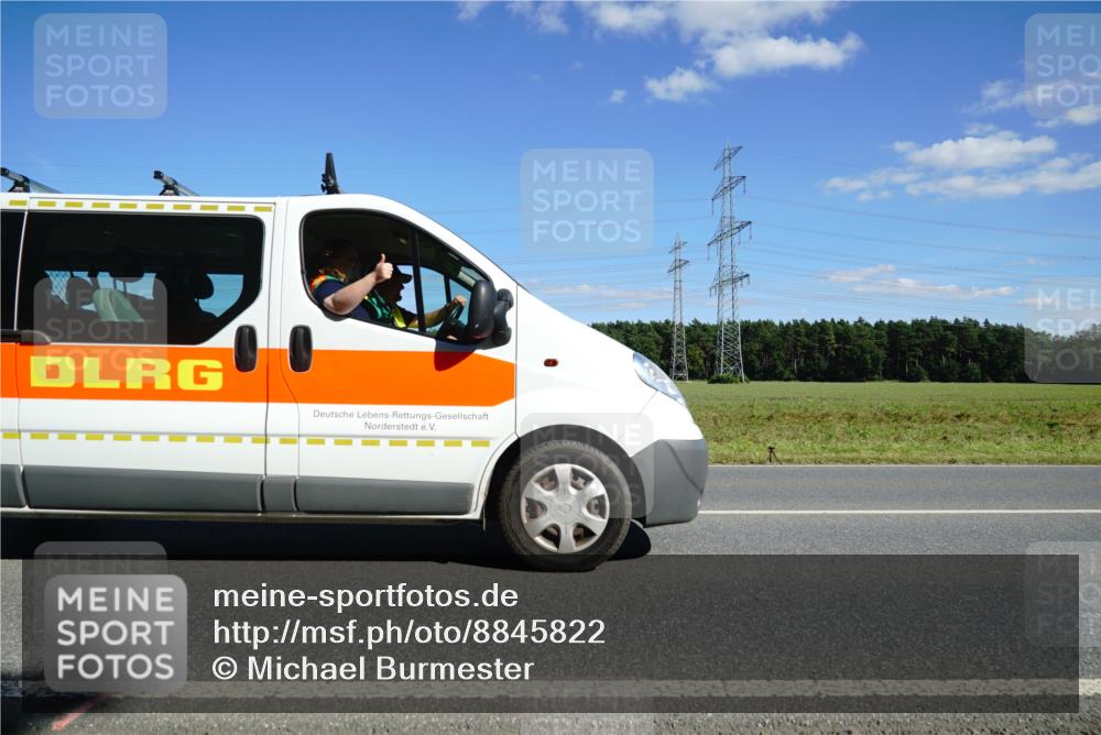 07.09.2025 - 19. Norderstedt Triathlon Michael Burmester http://msf.ph/oto/8845822 07.09.2025 15:05:22 Radfahren 884 meine-sportfotos.de