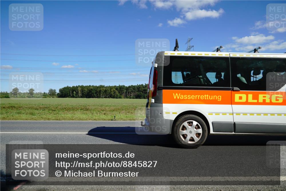 07.09.2025 - 19. Norderstedt Triathlon Michael Burmester http://msf.ph/oto/8845827 07.09.2025 15:05:22 Radfahren 884 meine-sportfotos.de