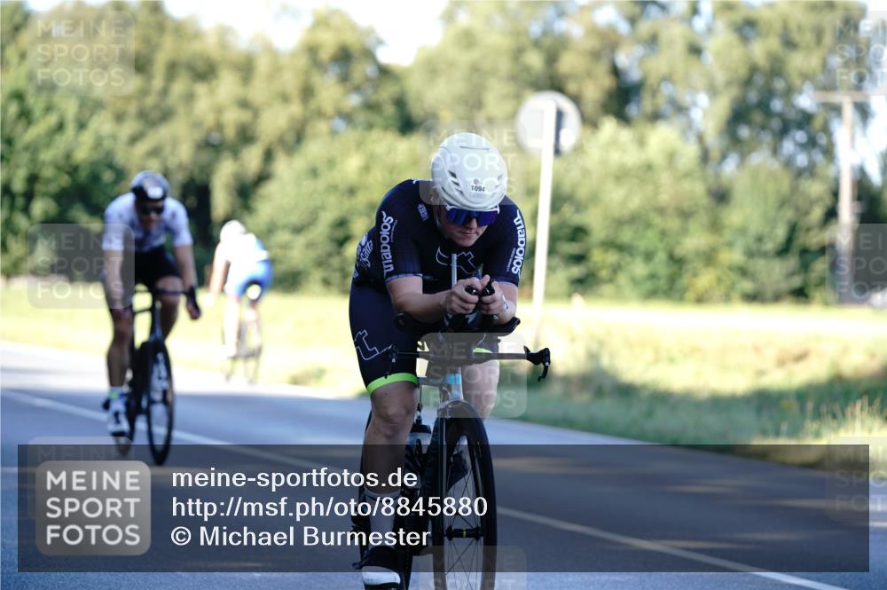07.09.2025 - 19. Norderstedt Triathlon Michael Burmester http://msf.ph/oto/8845880 07.09.2025 16:07:07 Radfahren 492, 552, 866, 952, 1094, 1400, 1407, 1555, 1574, 1588, 1589, 1601 meine-sportfotos.de