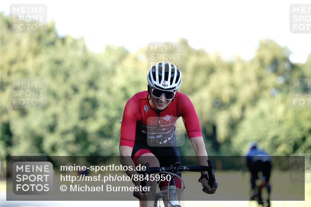 07.09.2025 - 19. Norderstedt Triathlon Michael Burmester http://msf.ph/oto/8845950 07.09.2025 16:07:26 Radfahren 1061, 1513, 1580 meine-sportfotos.de