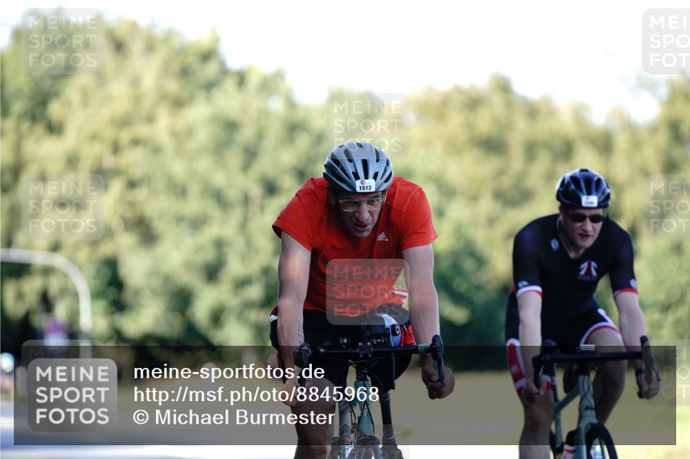 07.09.2025 - 19. Norderstedt Triathlon Michael Burmester http://msf.ph/oto/8845968 07.09.2025 16:07:28 Radfahren 1061, 1513, 1580 meine-sportfotos.de