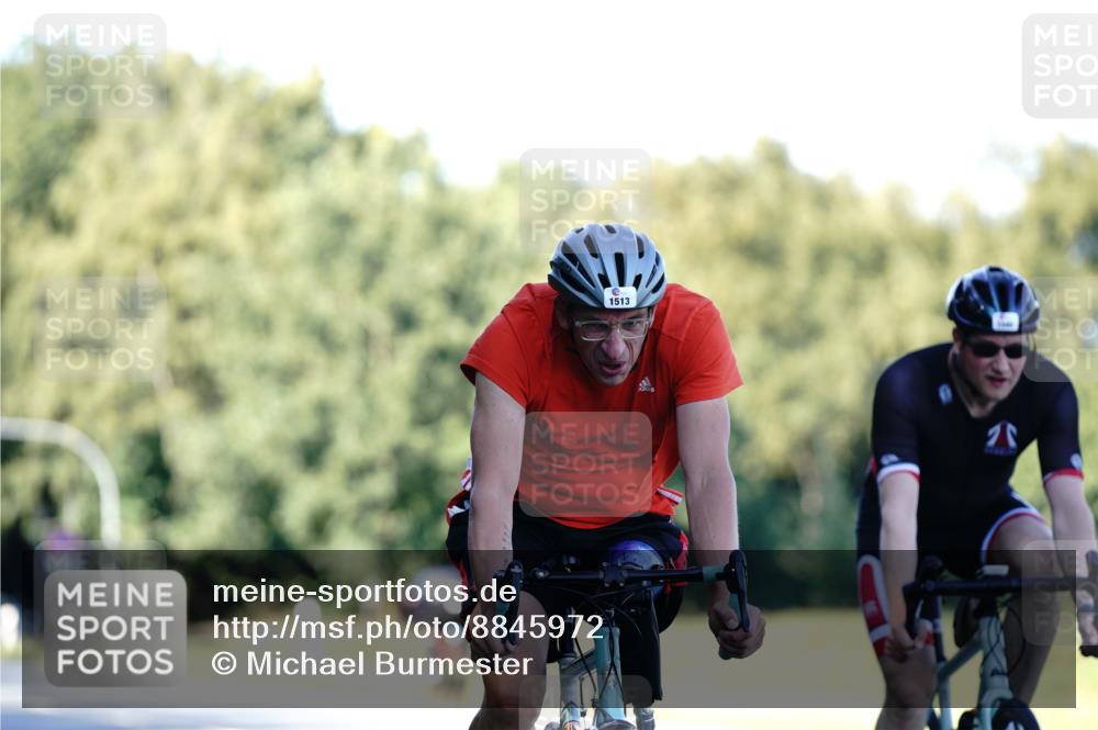 07.09.2025 - 19. Norderstedt Triathlon Michael Burmester http://msf.ph/oto/8845972 07.09.2025 16:07:28 Radfahren 1061, 1513, 1580 meine-sportfotos.de