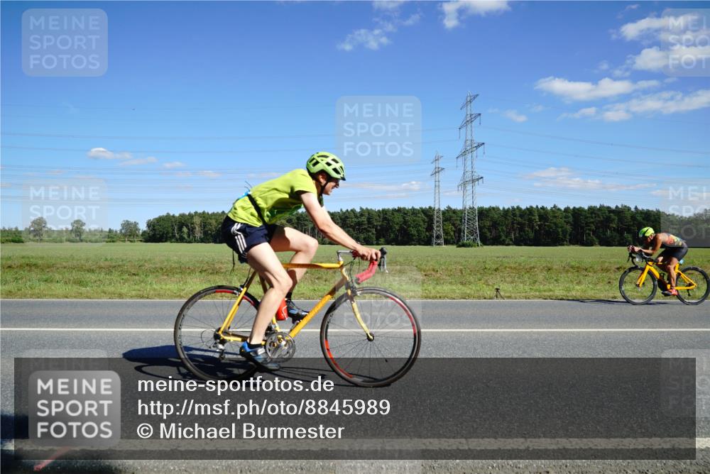 07.09.2025 - 19. Norderstedt Triathlon Michael Burmester http://msf.ph/oto/8845989 07.09.2025 15:07:18 Radfahren 1466, 1508 meine-sportfotos.de