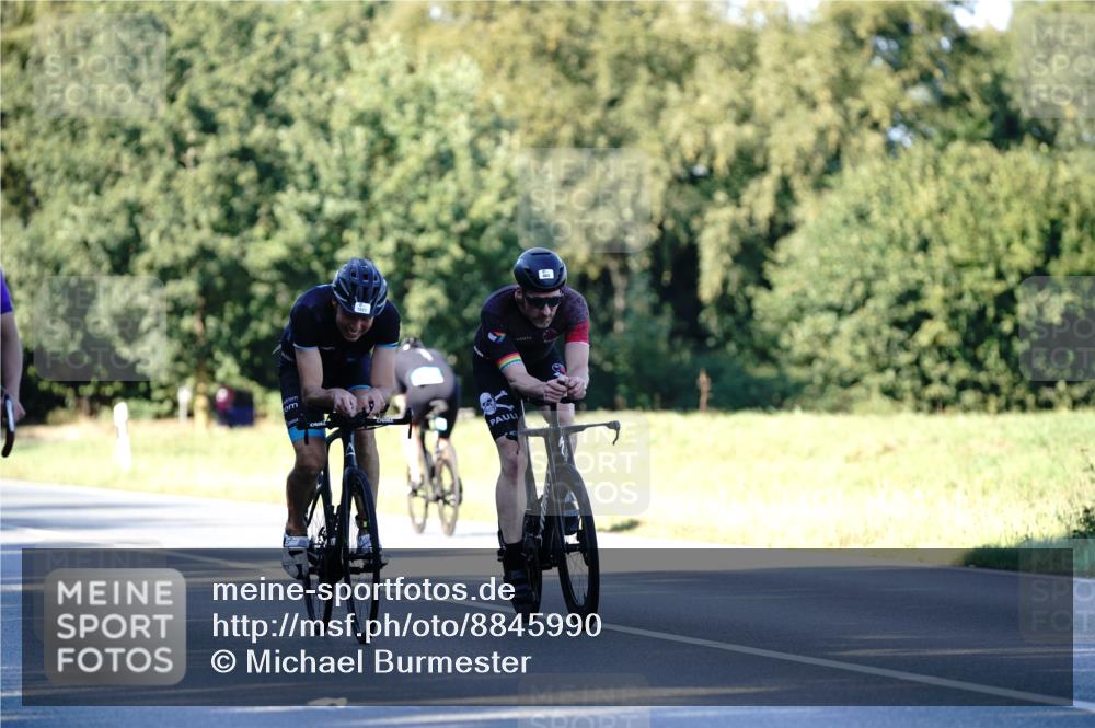07.09.2025 - 19. Norderstedt Triathlon Michael Burmester http://msf.ph/oto/8845990 07.09.2025 16:07:38 Radfahren 483, 1452, 1559, 1621 meine-sportfotos.de