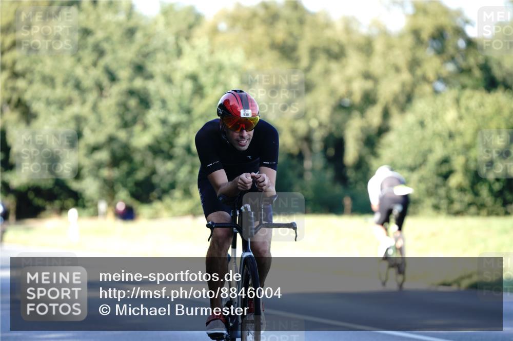 07.09.2025 - 19. Norderstedt Triathlon Michael Burmester http://msf.ph/oto/8846004 07.09.2025 16:07:42 Radfahren 483, 930, 1452, 1621 meine-sportfotos.de