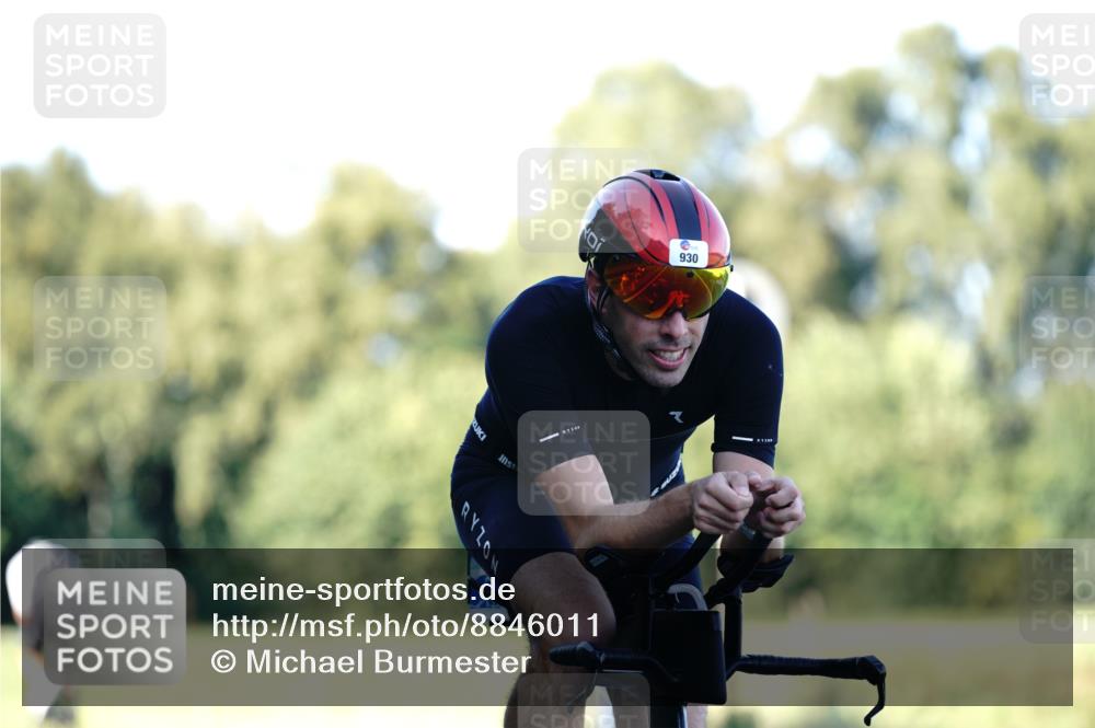 07.09.2025 - 19. Norderstedt Triathlon Michael Burmester http://msf.ph/oto/8846011 07.09.2025 16:07:43 Radfahren 483, 930, 1452, 1621 meine-sportfotos.de