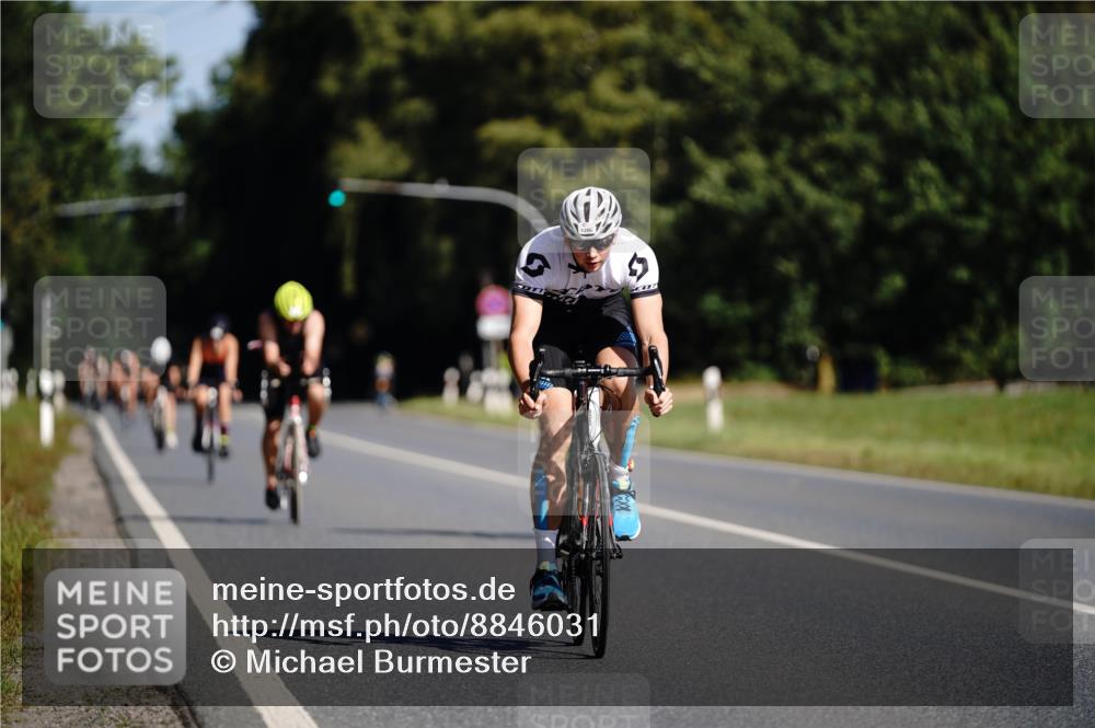 07.09.2025 - 19. Norderstedt Triathlon Michael Burmester http://msf.ph/oto/8846031 07.09.2025 11:12:42 Radfahren 1165, 1191, 1206, 1323 meine-sportfotos.de