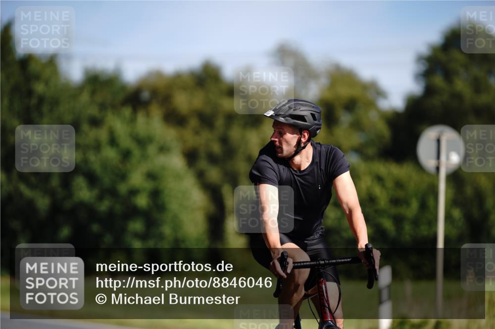 07.09.2025 - 19. Norderstedt Triathlon Michael Burmester http://msf.ph/oto/8846046 07.09.2025 11:12:44 Radfahren 1195, 1206, 1219, 1323 meine-sportfotos.de