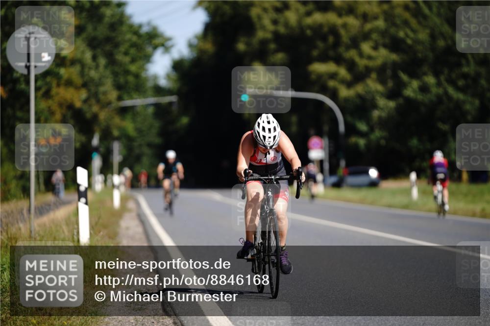 07.09.2025 - 19. Norderstedt Triathlon Michael Burmester http://msf.ph/oto/8846168 07.09.2025 11:13:54 Radfahren 229, 1197 meine-sportfotos.de
