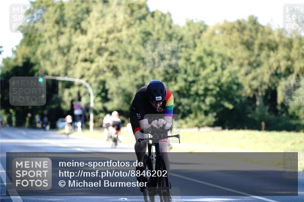 07.09.2025 - 19. Norderstedt Triathlon Michael Burmester http://msf.ph/oto/8846202 07.09.2025 16:08:47 Radfahren 482, 916, 1429 meine-sportfotos.de