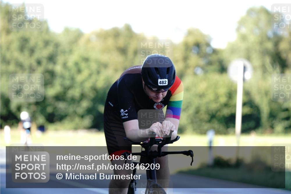 07.09.2025 - 19. Norderstedt Triathlon Michael Burmester http://msf.ph/oto/8846209 07.09.2025 16:08:48 Radfahren 482, 916, 1429 meine-sportfotos.de