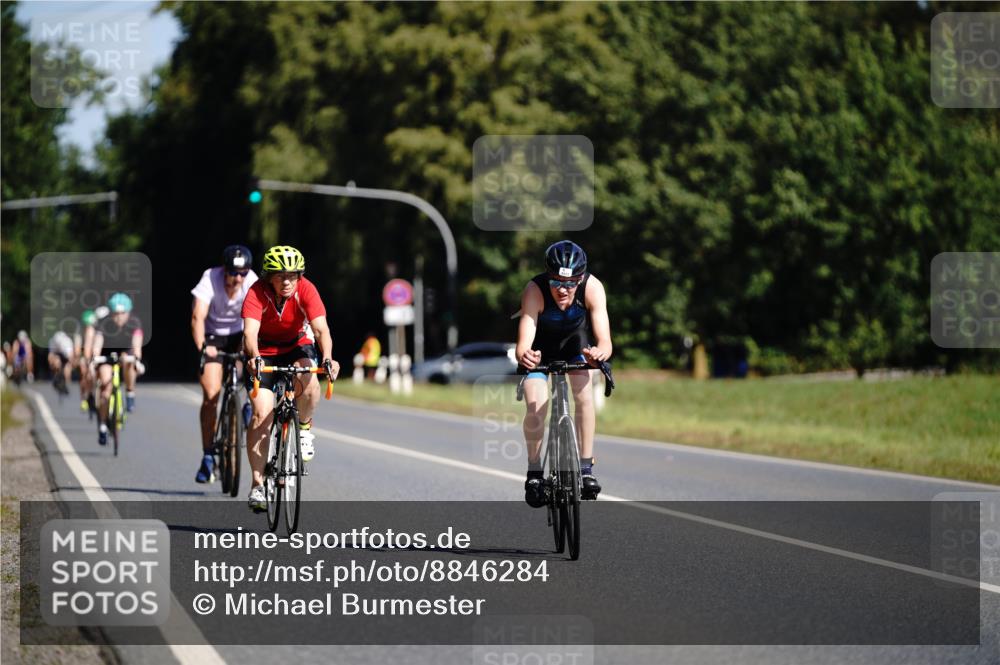07.09.2025 - 19. Norderstedt Triathlon Michael Burmester http://msf.ph/oto/8846284 07.09.2025 11:15:14 Radfahren 844, 1171, 1229 meine-sportfotos.de