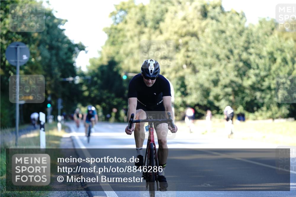 07.09.2025 - 19. Norderstedt Triathlon Michael Burmester http://msf.ph/oto/8846286 07.09.2025 16:09:17 Radfahren 378, 1420 meine-sportfotos.de