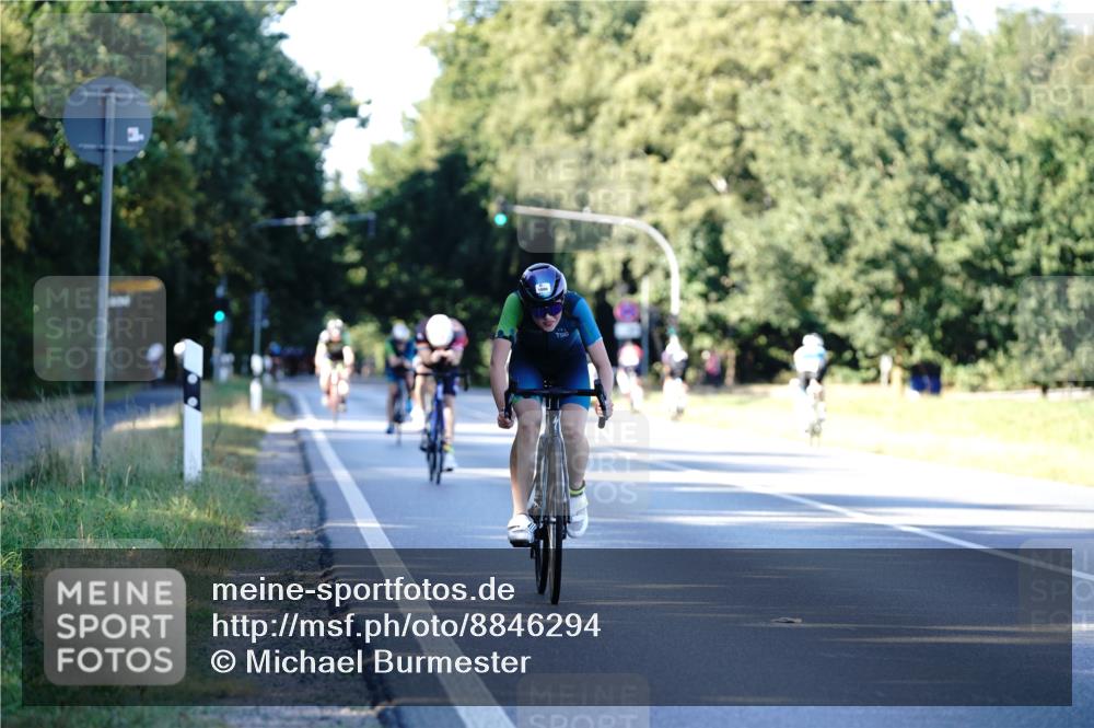 07.09.2025 - 19. Norderstedt Triathlon Michael Burmester http://msf.ph/oto/8846294 07.09.2025 16:09:20 Radfahren 1080, 1420 meine-sportfotos.de