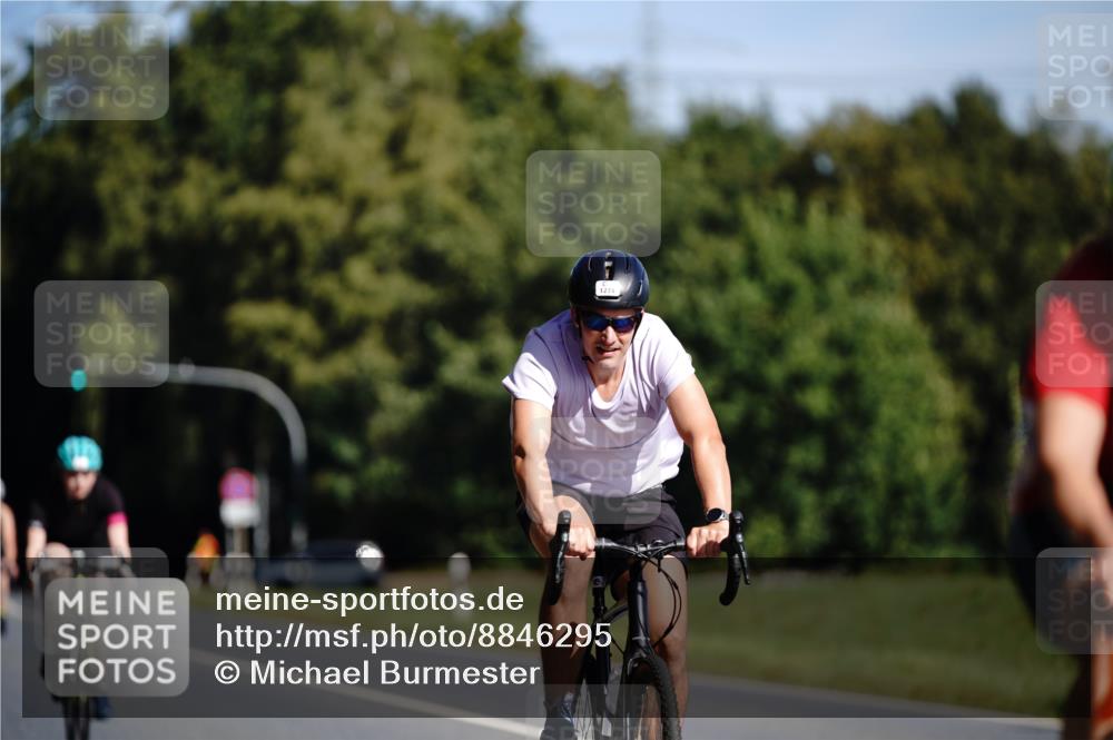 07.09.2025 - 19. Norderstedt Triathlon Michael Burmester http://msf.ph/oto/8846295 07.09.2025 11:15:17 Radfahren 1159, 1171, 1229, 1274 meine-sportfotos.de