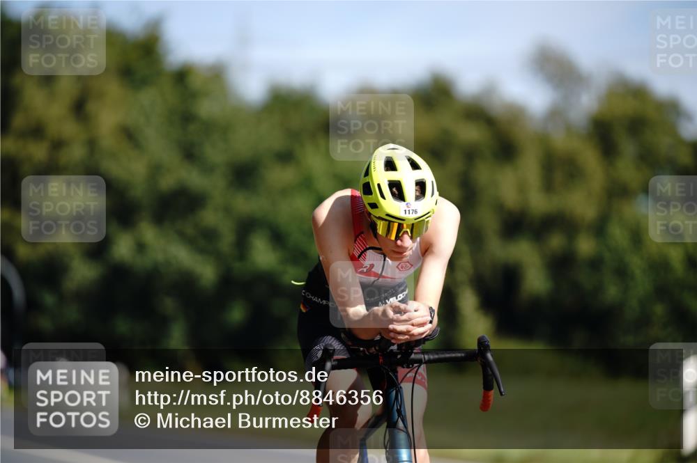 07.09.2025 - 19. Norderstedt Triathlon Michael Burmester http://msf.ph/oto/8846356 07.09.2025 11:15:39 Radfahren 1160, 1168, 1176 meine-sportfotos.de