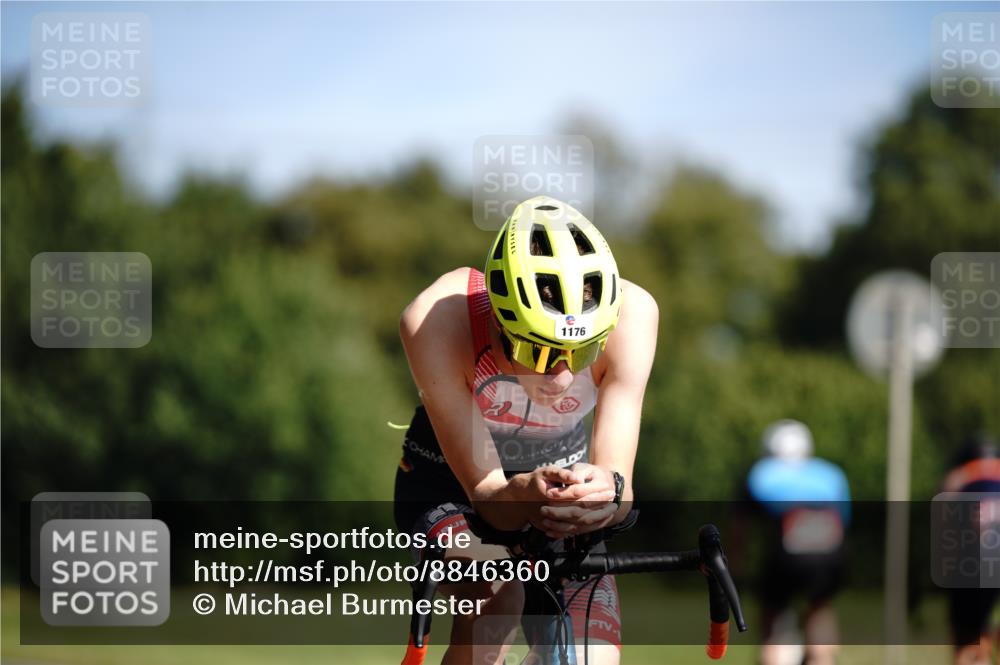 07.09.2025 - 19. Norderstedt Triathlon Michael Burmester http://msf.ph/oto/8846360 07.09.2025 11:15:39 Radfahren 1160, 1168, 1176 meine-sportfotos.de