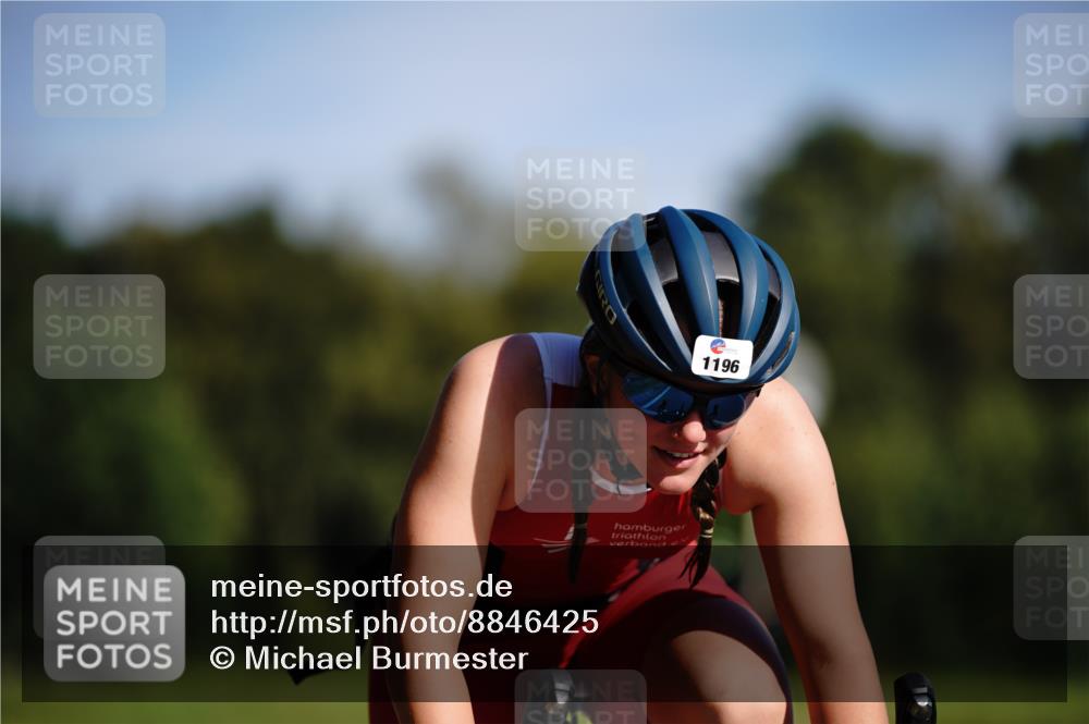 07.09.2025 - 19. Norderstedt Triathlon Michael Burmester http://msf.ph/oto/8846425 07.09.2025 11:16:36 Radfahren 1196 meine-sportfotos.de