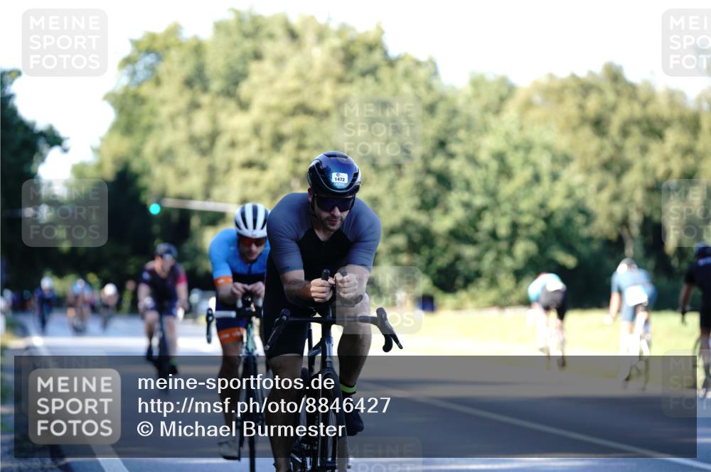 07.09.2025 - 19. Norderstedt Triathlon Michael Burmester http://msf.ph/oto/8846427 07.09.2025 16:10:07 Radfahren 425, 1073, 1472, 1560 meine-sportfotos.de