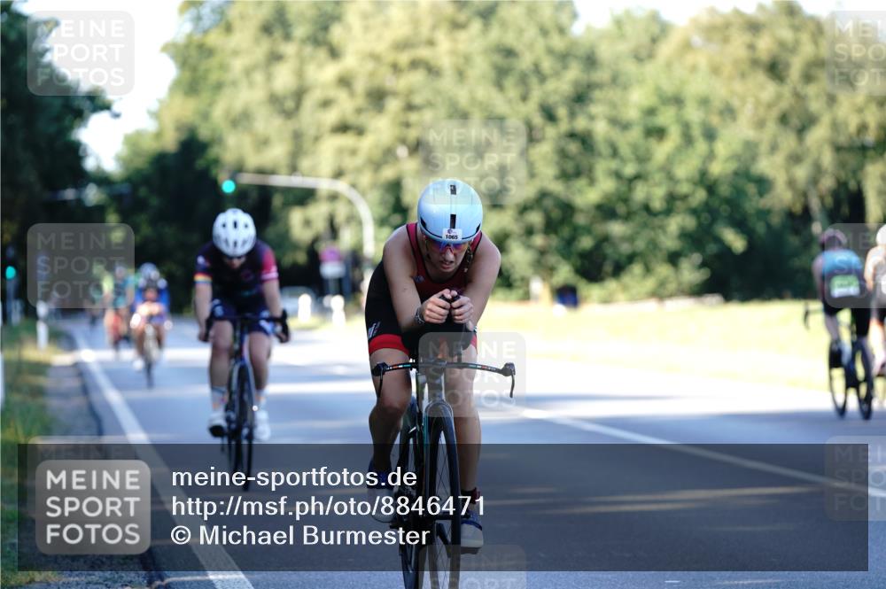07.09.2025 - 19. Norderstedt Triathlon Michael Burmester http://msf.ph/oto/8846471 07.09.2025 16:10:25 Radfahren 1051, 1065, 1527, 1532, 1562 meine-sportfotos.de