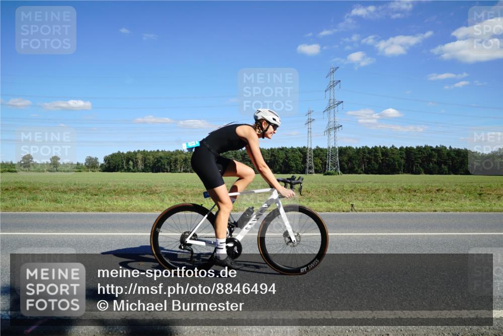 07.09.2025 - 19. Norderstedt Triathlon Michael Burmester http://msf.ph/oto/8846494 07.09.2025 15:12:38 Radfahren 943, 1453, 1484 meine-sportfotos.de