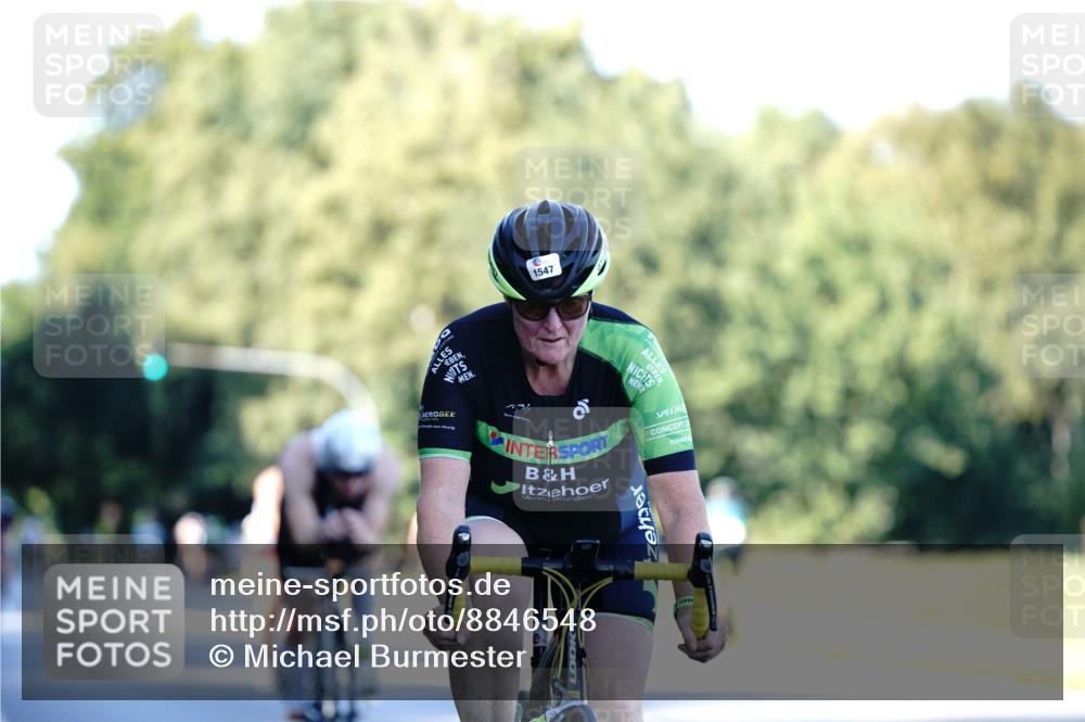 07.09.2025 - 19. Norderstedt Triathlon Michael Burmester http://msf.ph/oto/8846548 07.09.2025 16:10:42 Radfahren 1547, 1590, 1600 meine-sportfotos.de