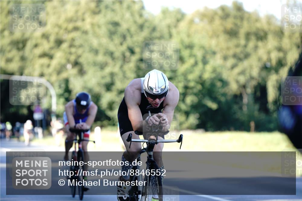 07.09.2025 - 19. Norderstedt Triathlon Michael Burmester http://msf.ph/oto/8846552 07.09.2025 16:10:43 Radfahren 1547, 1590, 1600 meine-sportfotos.de