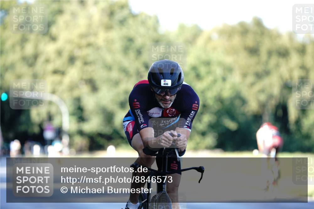 07.09.2025 - 19. Norderstedt Triathlon Michael Burmester http://msf.ph/oto/8846573 07.09.2025 16:10:47 Radfahren 406, 1575, 1600 meine-sportfotos.de