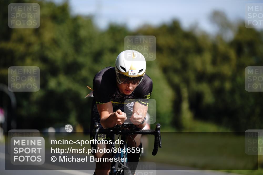 07.09.2025 - 19. Norderstedt Triathlon Michael Burmester http://msf.ph/oto/8846591 07.09.2025 11:18:48 Radfahren 1175, 1211 meine-sportfotos.de