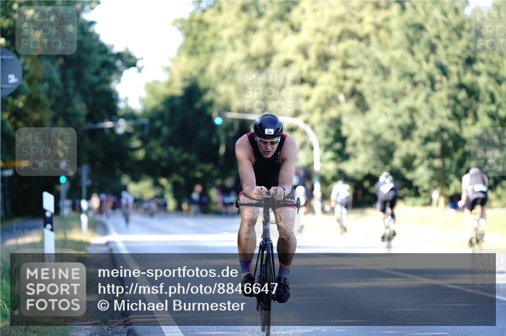 07.09.2025 - 19. Norderstedt Triathlon Michael Burmester http://msf.ph/oto/8846647 07.09.2025 16:11:04 Radfahren 1066, 1405 meine-sportfotos.de