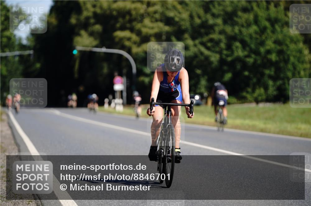 07.09.2025 - 19. Norderstedt Triathlon Michael Burmester http://msf.ph/oto/8846701 07.09.2025 11:20:32 Radfahren 1178 meine-sportfotos.de