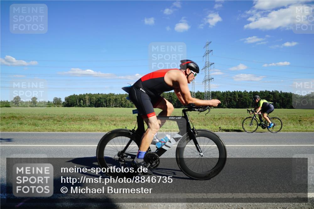 07.09.2025 - 19. Norderstedt Triathlon Michael Burmester http://msf.ph/oto/8846735 07.09.2025 15:15:17 Radfahren 1405, 1434, 1488, 1514 meine-sportfotos.de