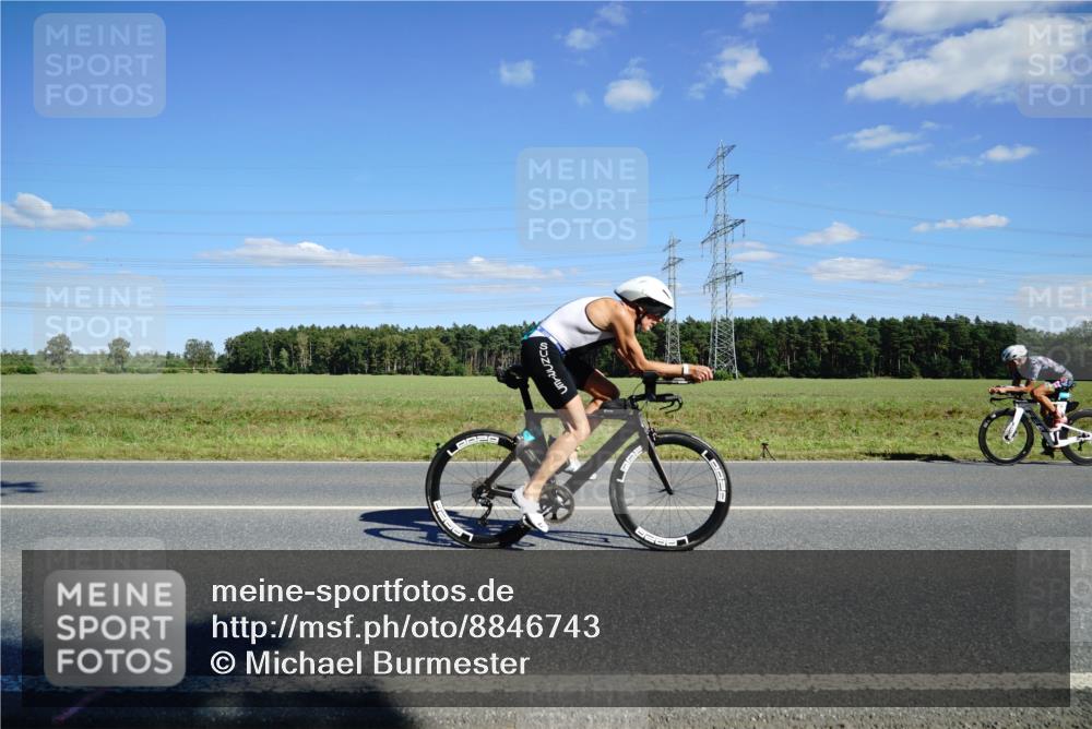 07.09.2025 - 19. Norderstedt Triathlon Michael Burmester http://msf.ph/oto/8846743 07.09.2025 15:15:20 Radfahren 1405, 1434, 1488, 1514 meine-sportfotos.de