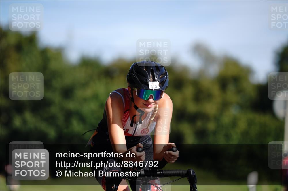 07.09.2025 - 19. Norderstedt Triathlon Michael Burmester http://msf.ph/oto/8846792 07.09.2025 11:21:52 Radfahren 1170 meine-sportfotos.de