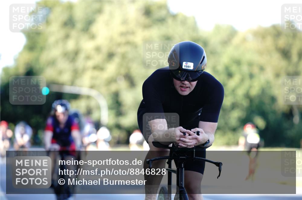 07.09.2025 - 19. Norderstedt Triathlon Michael Burmester http://msf.ph/oto/8846828 07.09.2025 16:12:06 Radfahren 516, 1541, 1571, 1587, 1591 meine-sportfotos.de