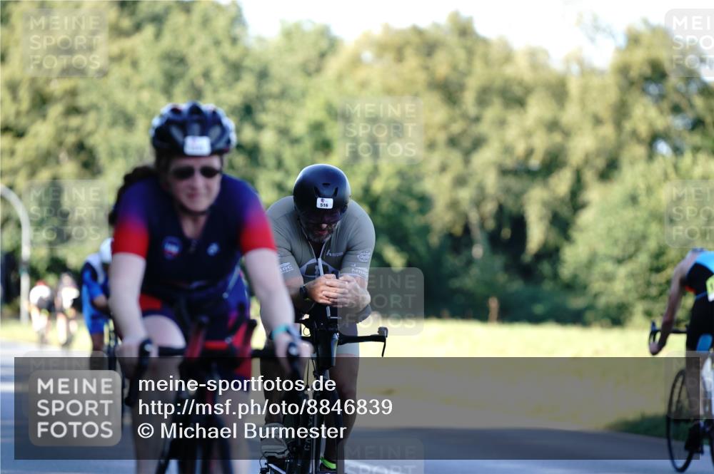 07.09.2025 - 19. Norderstedt Triathlon Michael Burmester http://msf.ph/oto/8846839 07.09.2025 16:12:08 Radfahren 516, 1068, 1541, 1565, 1570, 1587, 1591 meine-sportfotos.de