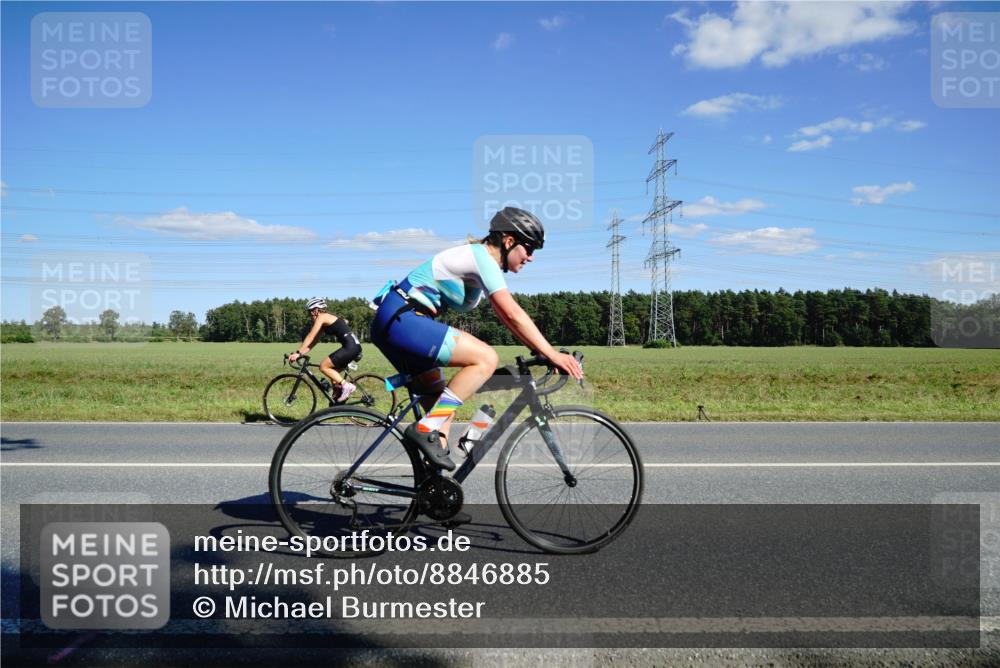 07.09.2025 - 19. Norderstedt Triathlon Michael Burmester http://msf.ph/oto/8846885 07.09.2025 15:17:31 Radfahren 396, 399, 407, 448 meine-sportfotos.de