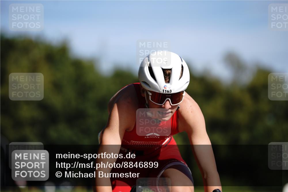 07.09.2025 - 19. Norderstedt Triathlon Michael Burmester http://msf.ph/oto/8846899 07.09.2025 11:23:29 Radfahren 1163 meine-sportfotos.de
