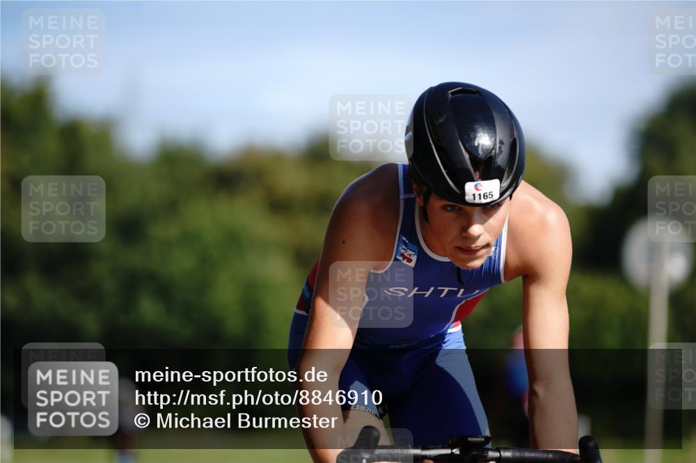 07.09.2025 - 19. Norderstedt Triathlon Michael Burmester http://msf.ph/oto/8846910 07.09.2025 11:23:35 Radfahren 1165 meine-sportfotos.de